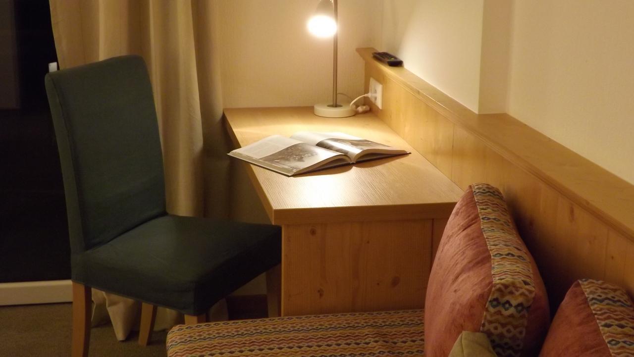 Pension Geissler-Reicher Oberwoelz Stadt Buitenkant foto